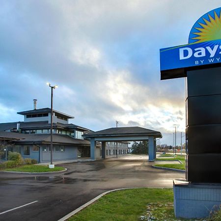 Days Inn By Wyndham Barrie Exterior photo