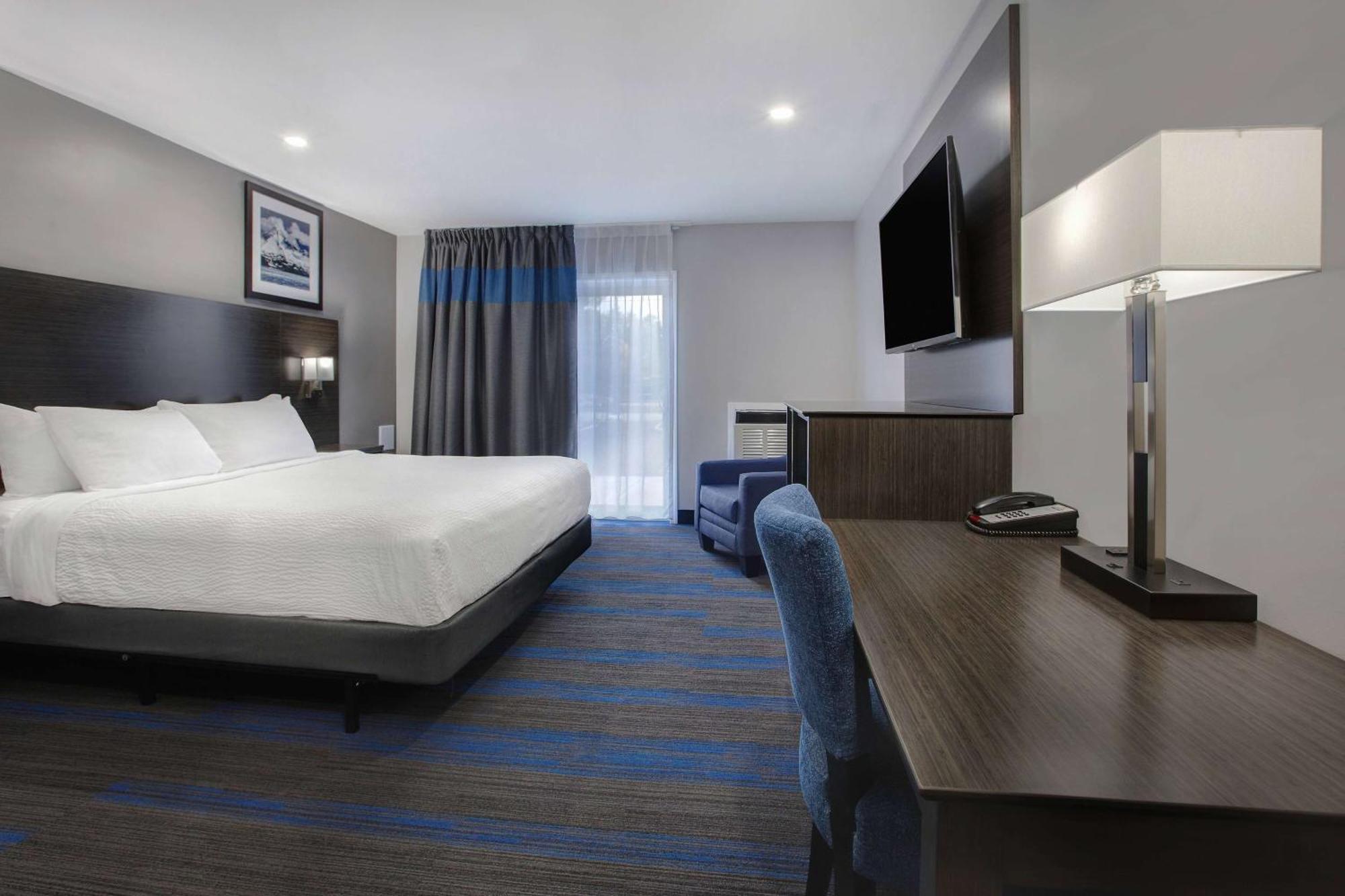 Days Inn By Wyndham Barrie Exterior photo